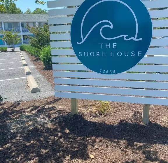 Отель The Shorehouse