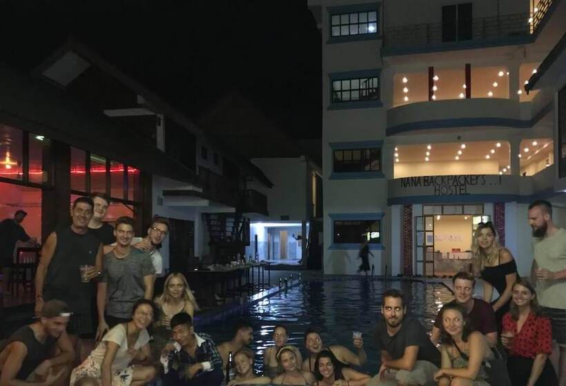 Nana Backpacker Hostel
