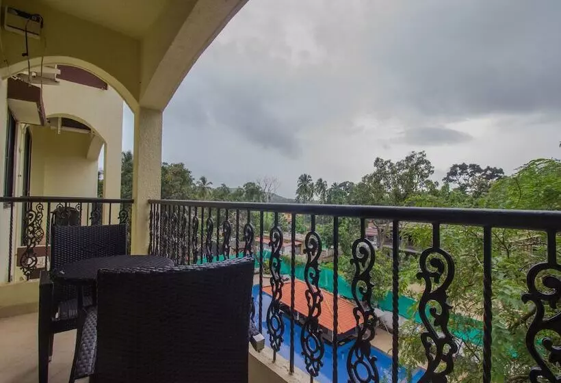 Royale Assagao By Oyo Rooms