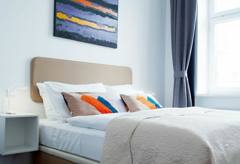 Dolac One Apartments