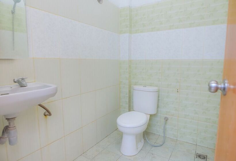 בית מלון כפרי Oyo 1498 Pak Har Bungalow