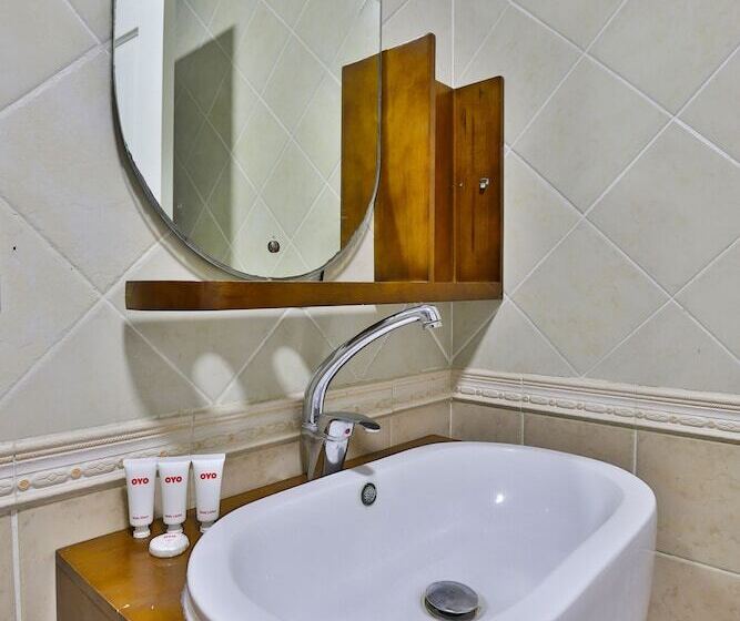 فندق Oyo 288 Diafati Residential Units