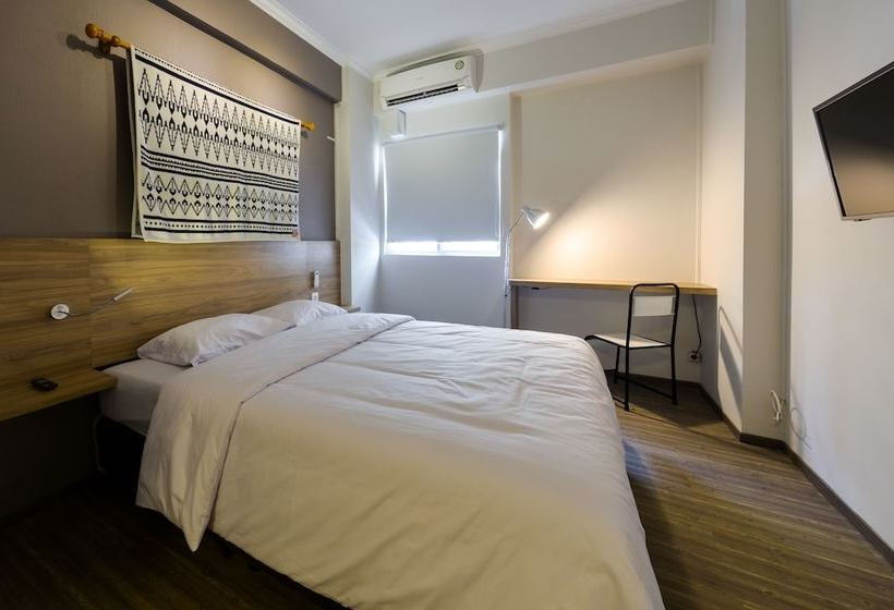 The Suites Metro By Homtel