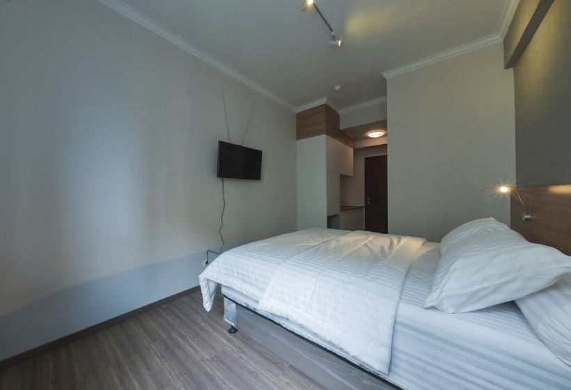 The Suites Metro By Homtel