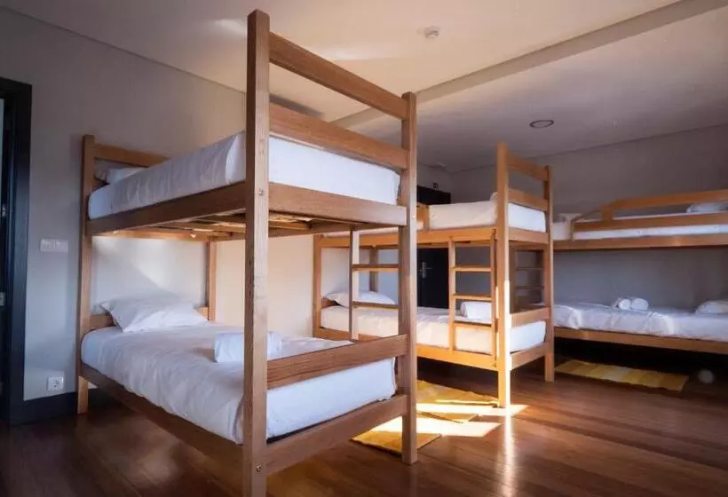 Villa Caparica Hostel