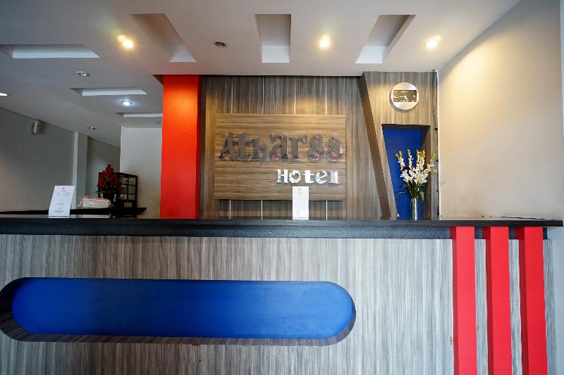 Отель Oyo 1477 Athar 88