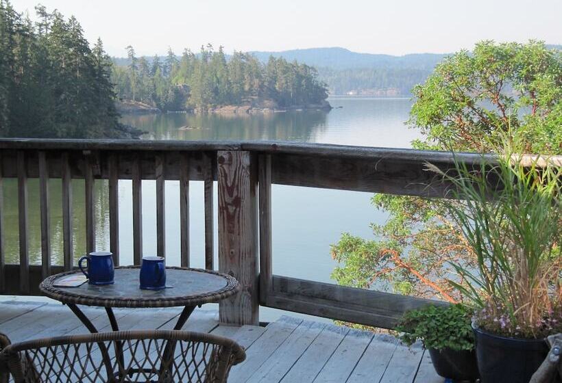 مبيت وإفطار Arbutus Cove Guesthouse