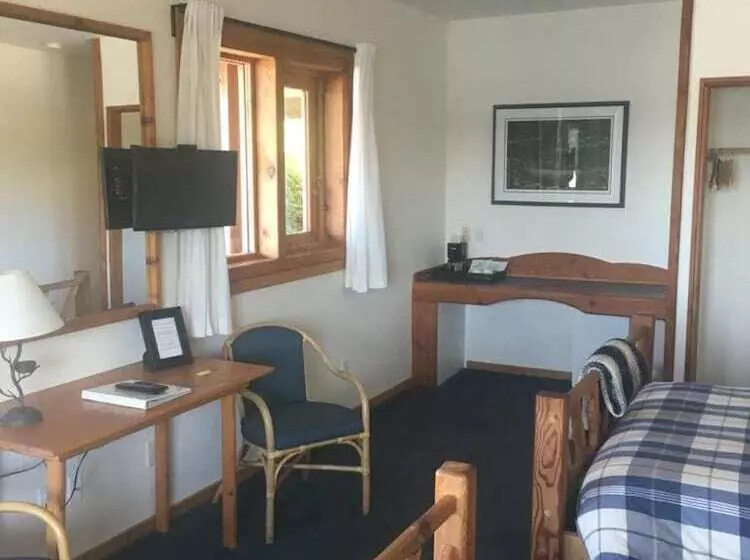 Aamiaismajoitus (B&B) Arbutus Cove Guesthouse