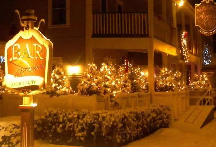 Auberge Ayer S Cliff