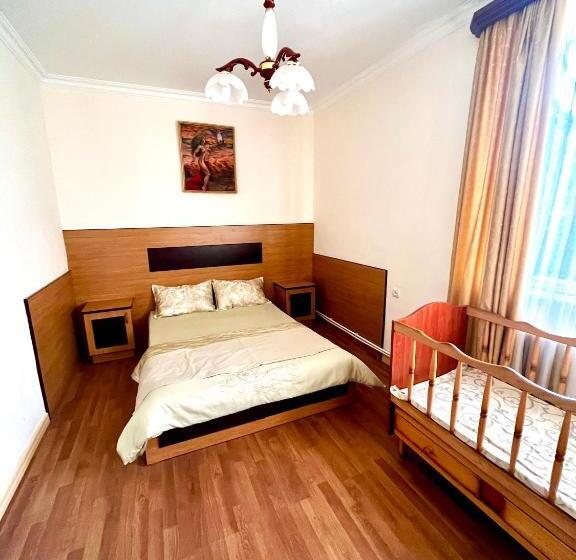 住宿加早餐  Ojakh Resort