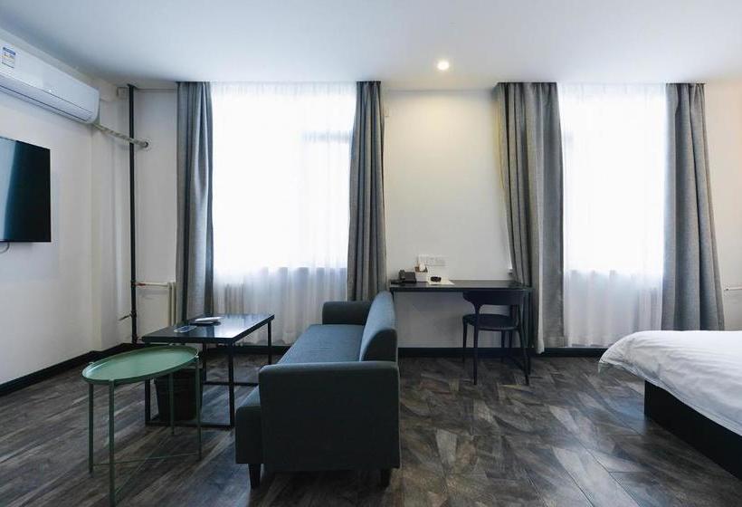 ホテル Ace  Selected Dalian