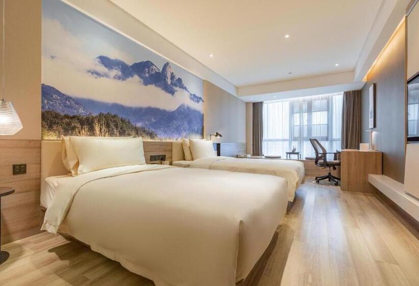 Atour Hotel Wuhan Tianhe Airport Tenglong Avenue Subway Station