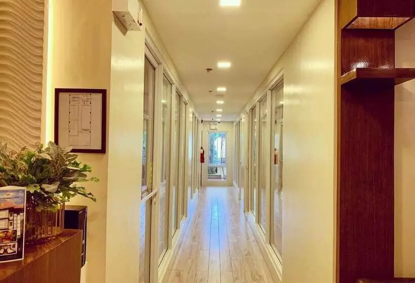 ホテル Davao Persimmon Suites