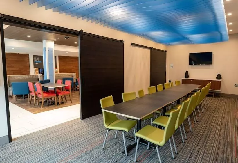 Hotelli Holiday Inn Express & Suites Richburg, An Ihg