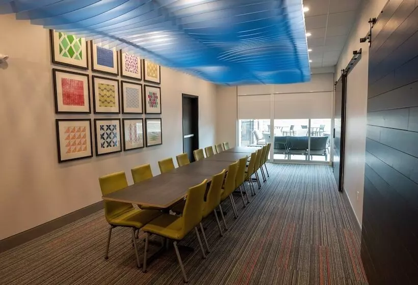 Hotelli Holiday Inn Express & Suites Richburg, An Ihg