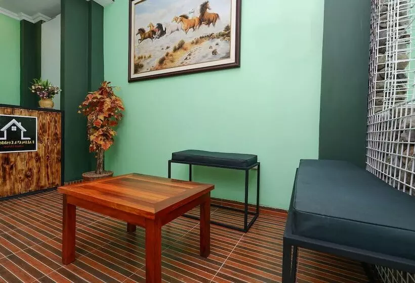 ホテル Oyo 1183 Kalimaya Residence Syariah