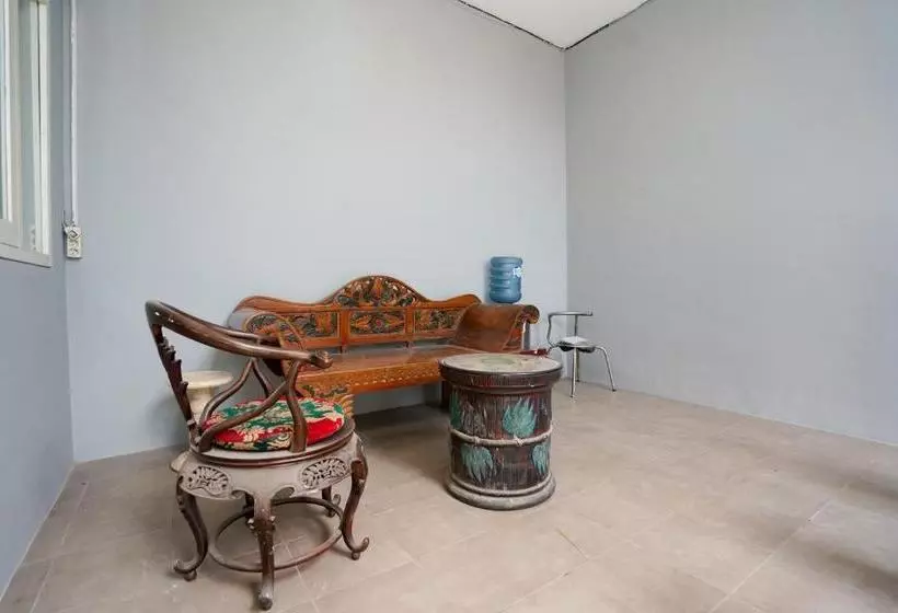 ホテル Oyo 1316 Mentari Family Residence