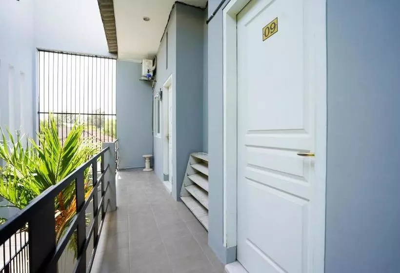 ホテル Oyo 1316 Mentari Family Residence