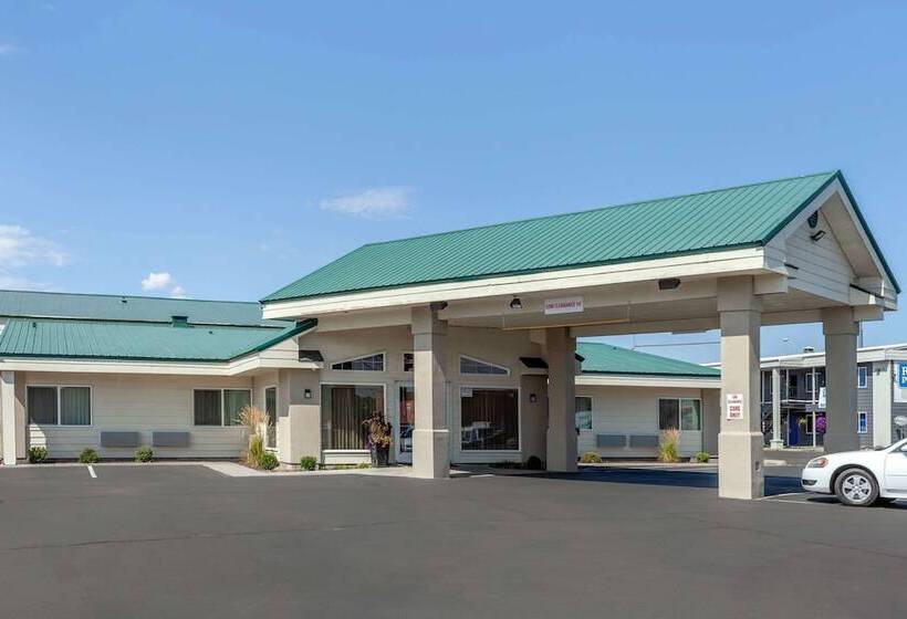 Szálloda Rodeway Inn & Suites