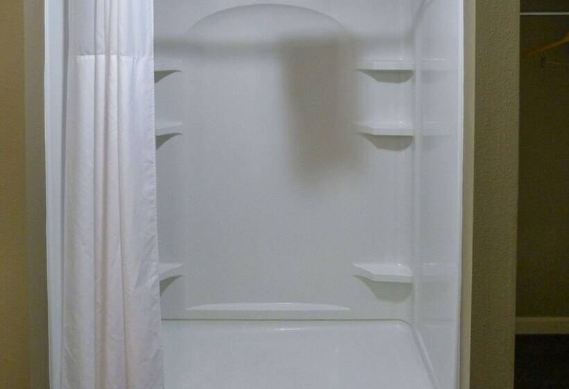 Szálloda Rodeway Inn & Suites