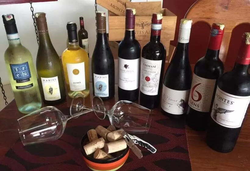 Hotelli Route 76 Guest House