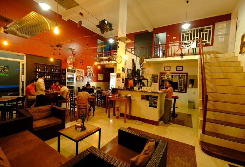 호텔 Route 76 Guest House