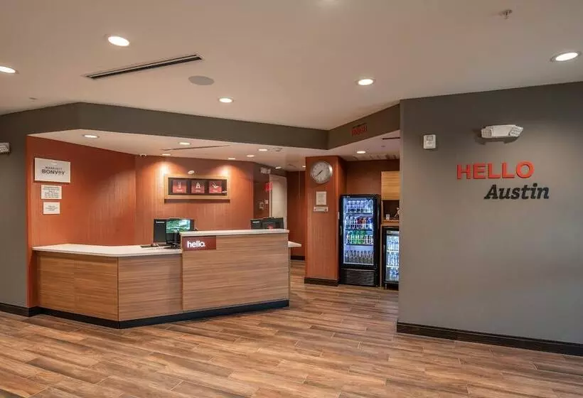 ホテル Towneplace Suites Austin South