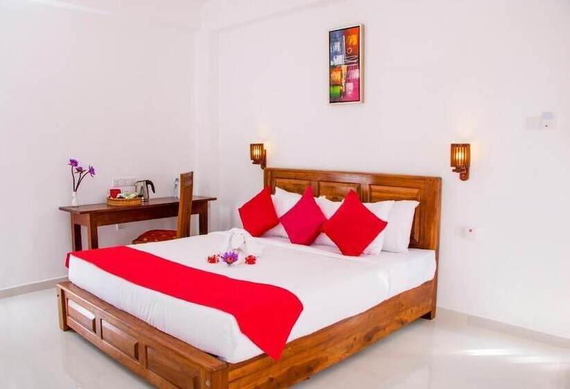 בית מלון כפרי White Camelot