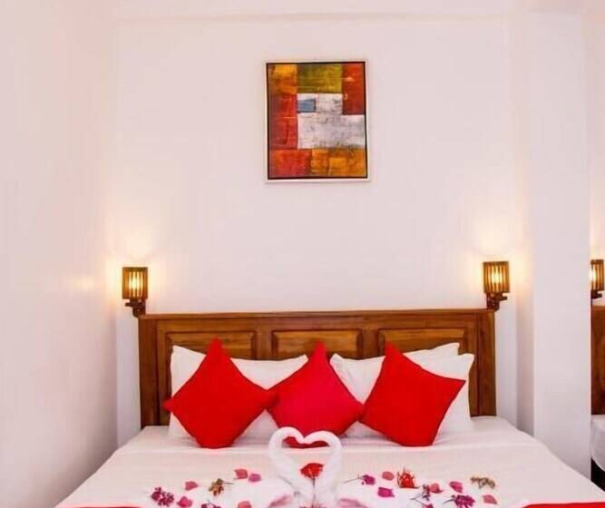 בית מלון כפרי White Camelot