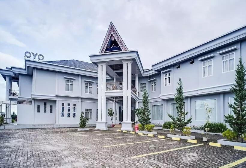 هتل Capital O 540 Esther