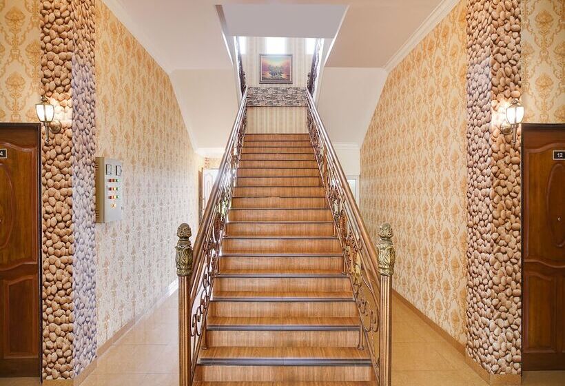 בית מלון כפרי Capital O 540 Esther