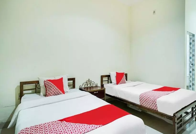 هتل Capital O 540 Esther