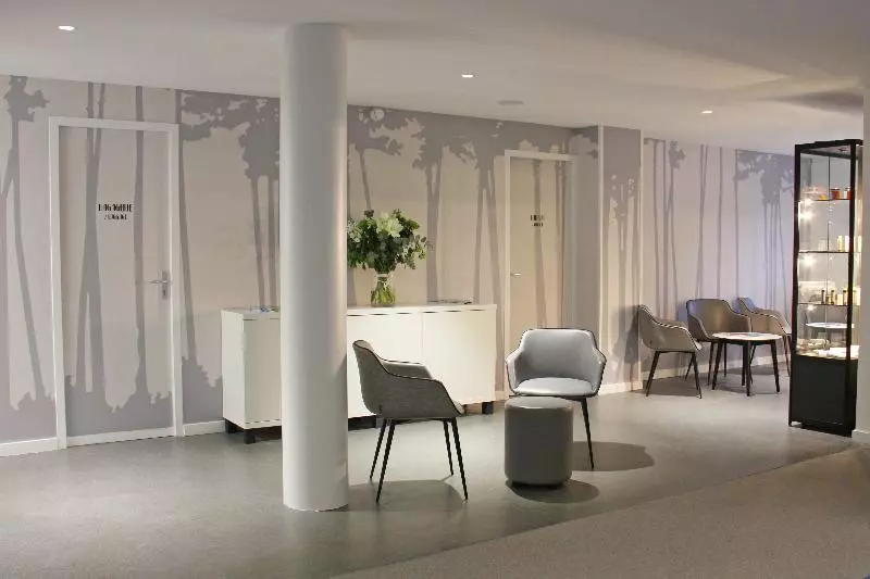 ホテル Hôtel Du Parc & Spa