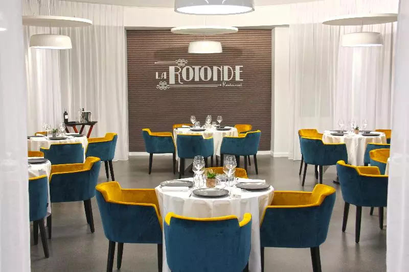 ホテル Hôtel Du Parc & Spa