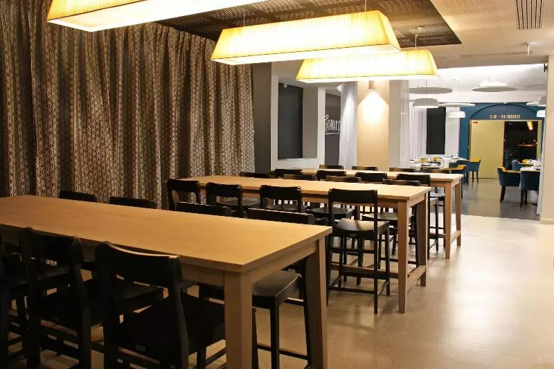 ホテル Hôtel Du Parc & Spa