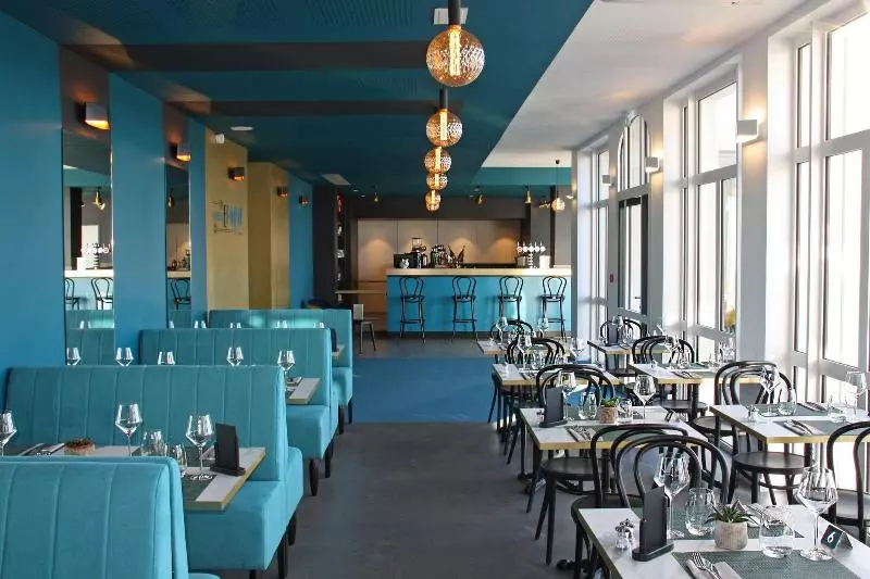 ホテル Hôtel Du Parc & Spa