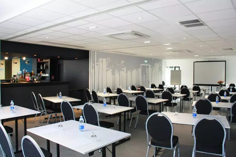 ホテル Hôtel Du Parc & Spa