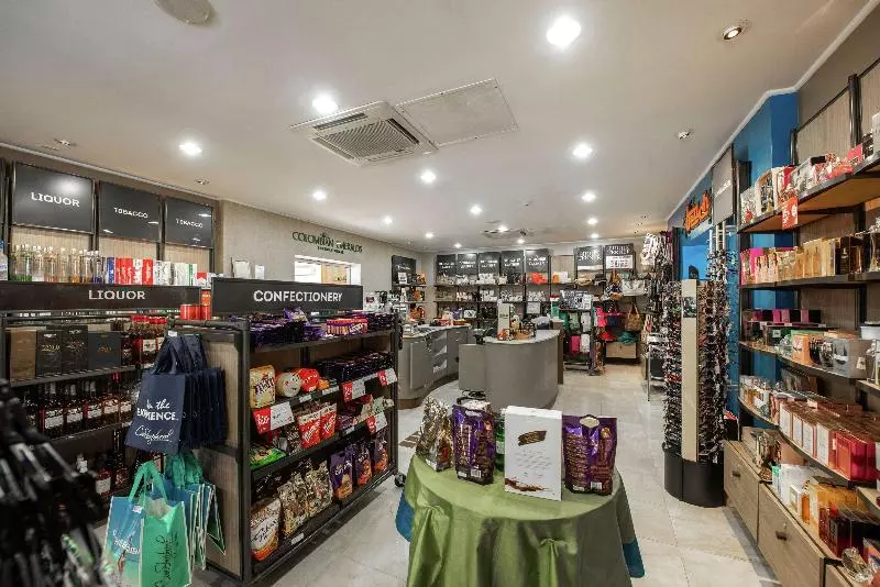 هتل The Crane Private Residences The Crane Resort