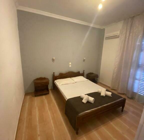 호텔 Angela   Zoi Rooms