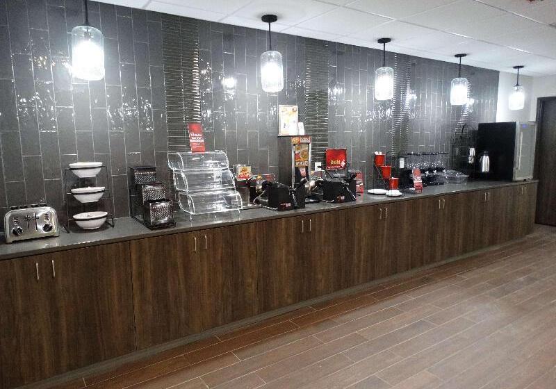 Отель Best Western Plus Wayland