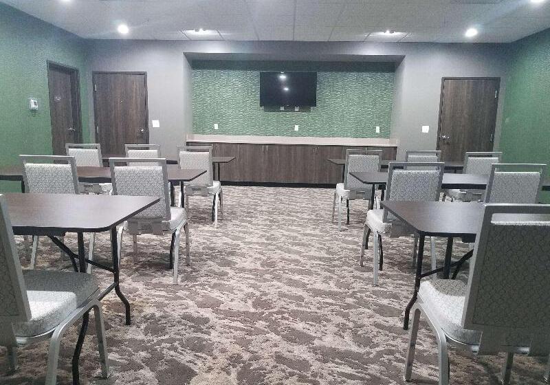 Отель Best Western Plus Wayland