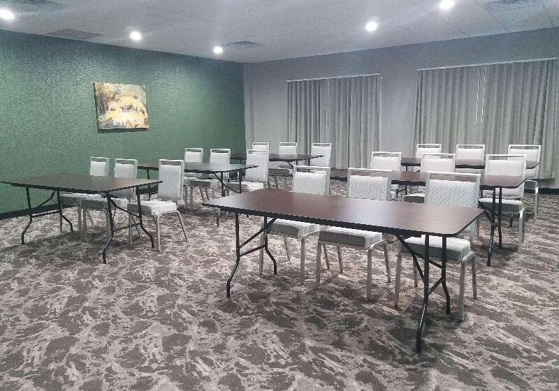 Отель Best Western Plus Wayland