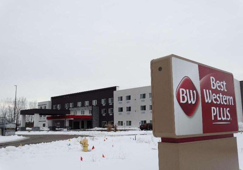 Отель Best Western Plus Wayland