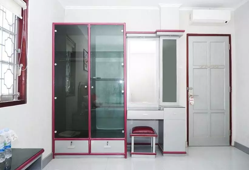 ホテル Executive Residence By Oyo Rooms