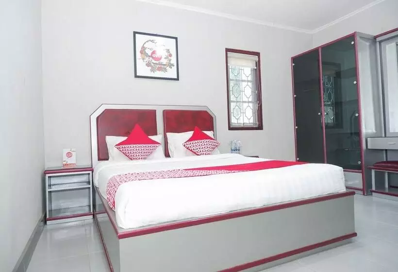 ホテル Executive Residence By Oyo Rooms