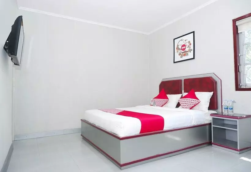 ホテル Executive Residence By Oyo Rooms