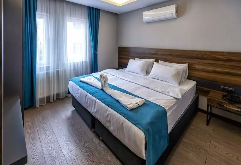 هتل Ferah Suites