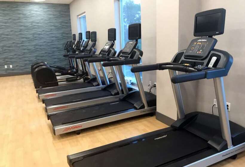 בית מלון כפרי Hampton Inn Boston Woburn