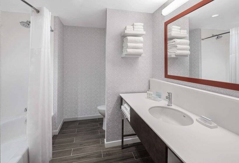 בית מלון כפרי Hampton Inn Boston Woburn