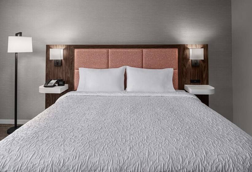 בית מלון כפרי Hampton Inn Boston Woburn